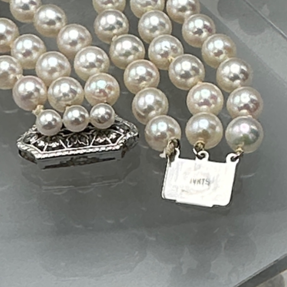 18KT Genuine Pearl Bracelet - Picture 3 of 3
